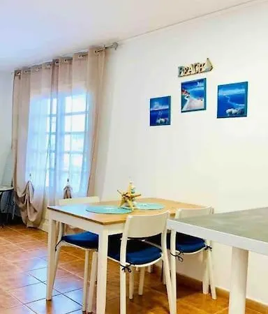 Lovely Near The With Pool & Wifi Apartment *