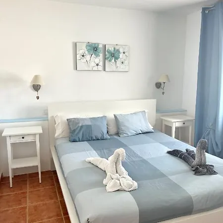 Lejlighed Lovely Near The With Pool & Wifi *